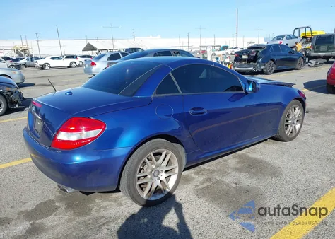 2009 Mercedes-Benz Slk 300 from USA, damaged, VIN WDBWK54F49F209508